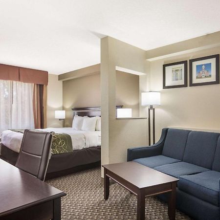 Comfort Suites Forsyth Near I-75 Екстериор снимка