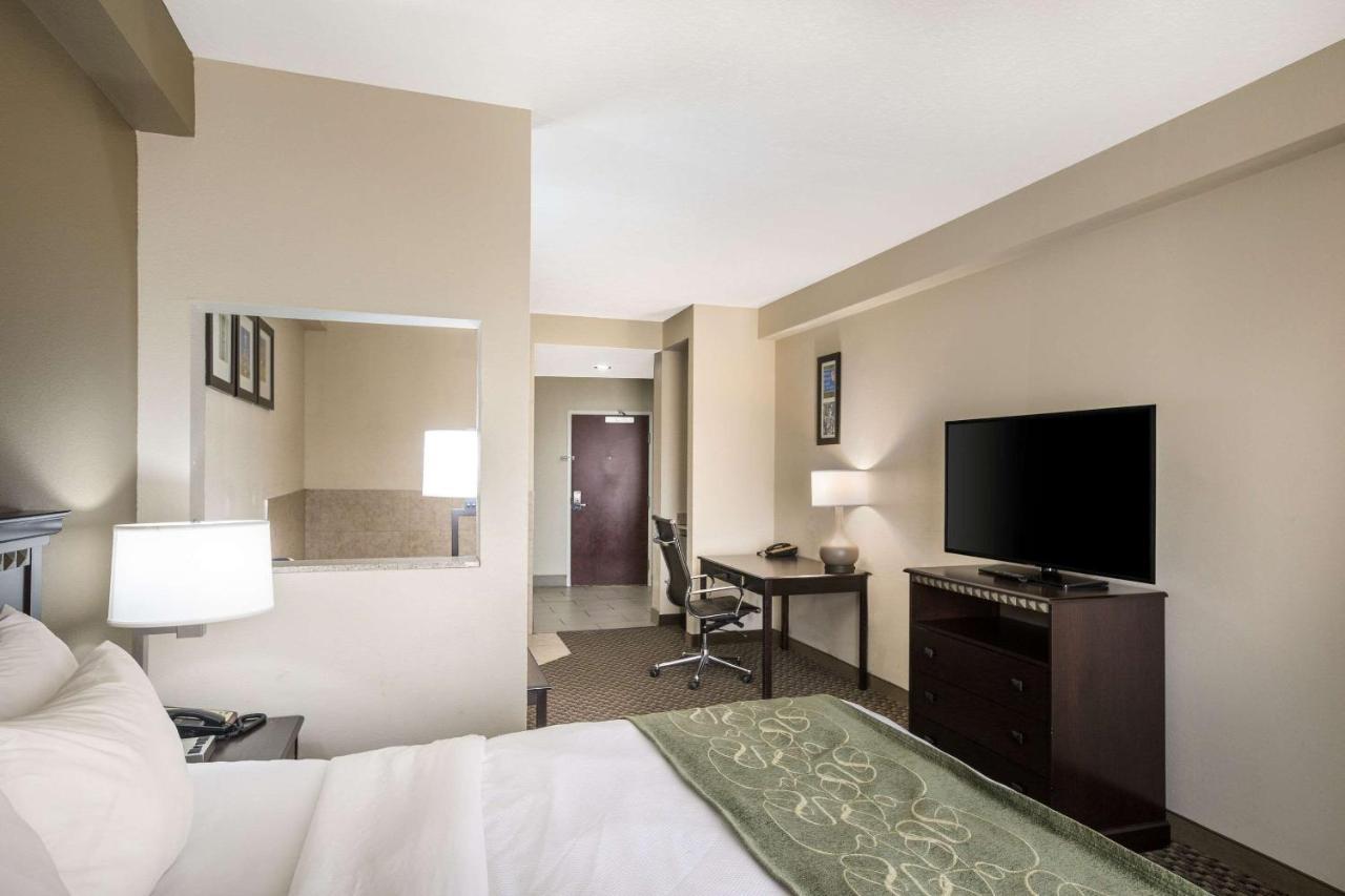 Comfort Suites Forsyth Near I-75 Екстериор снимка