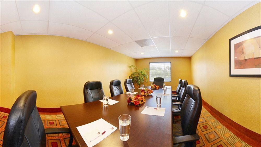 Comfort Suites Forsyth Near I-75 Екстериор снимка