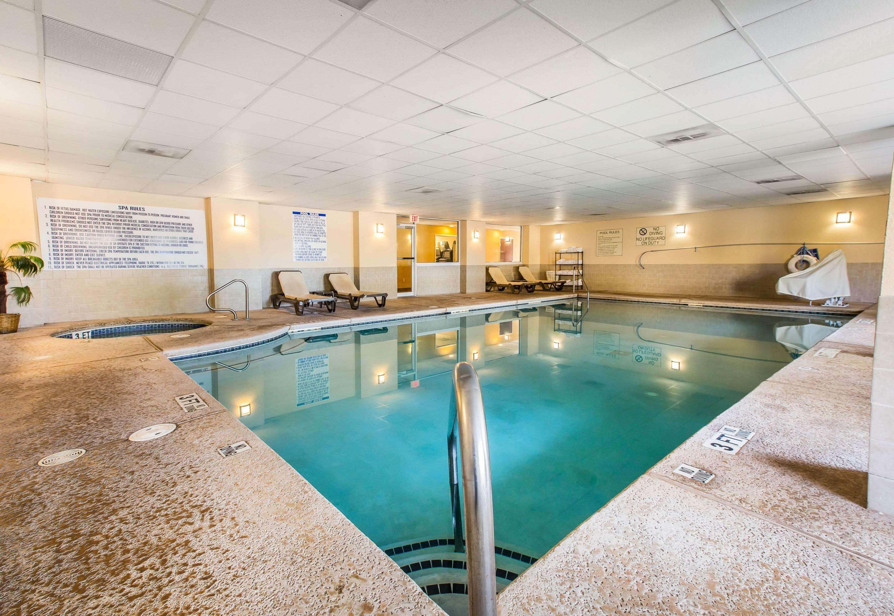 Comfort Suites Forsyth Near I-75 Екстериор снимка