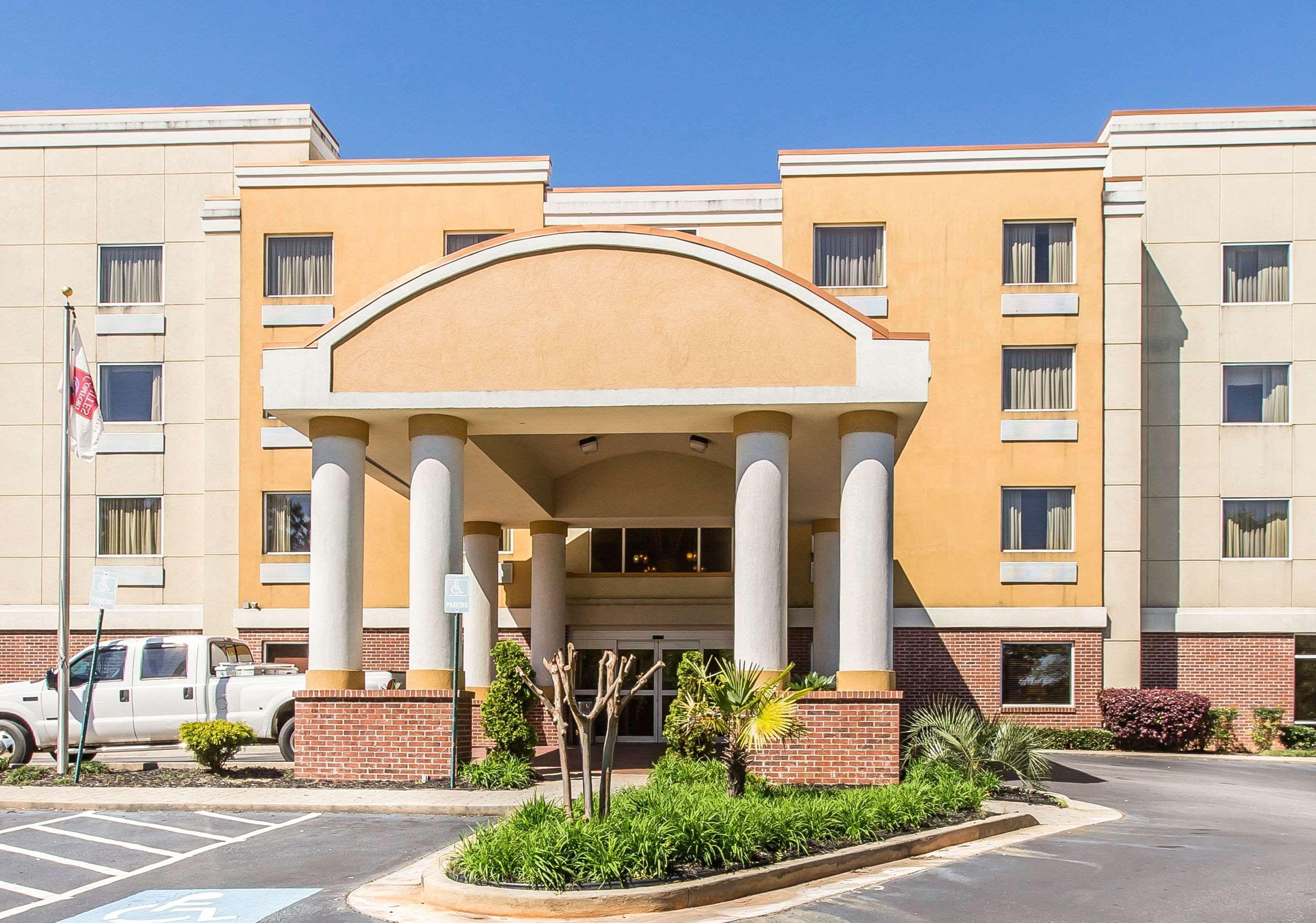 Comfort Suites Forsyth Near I-75 Екстериор снимка