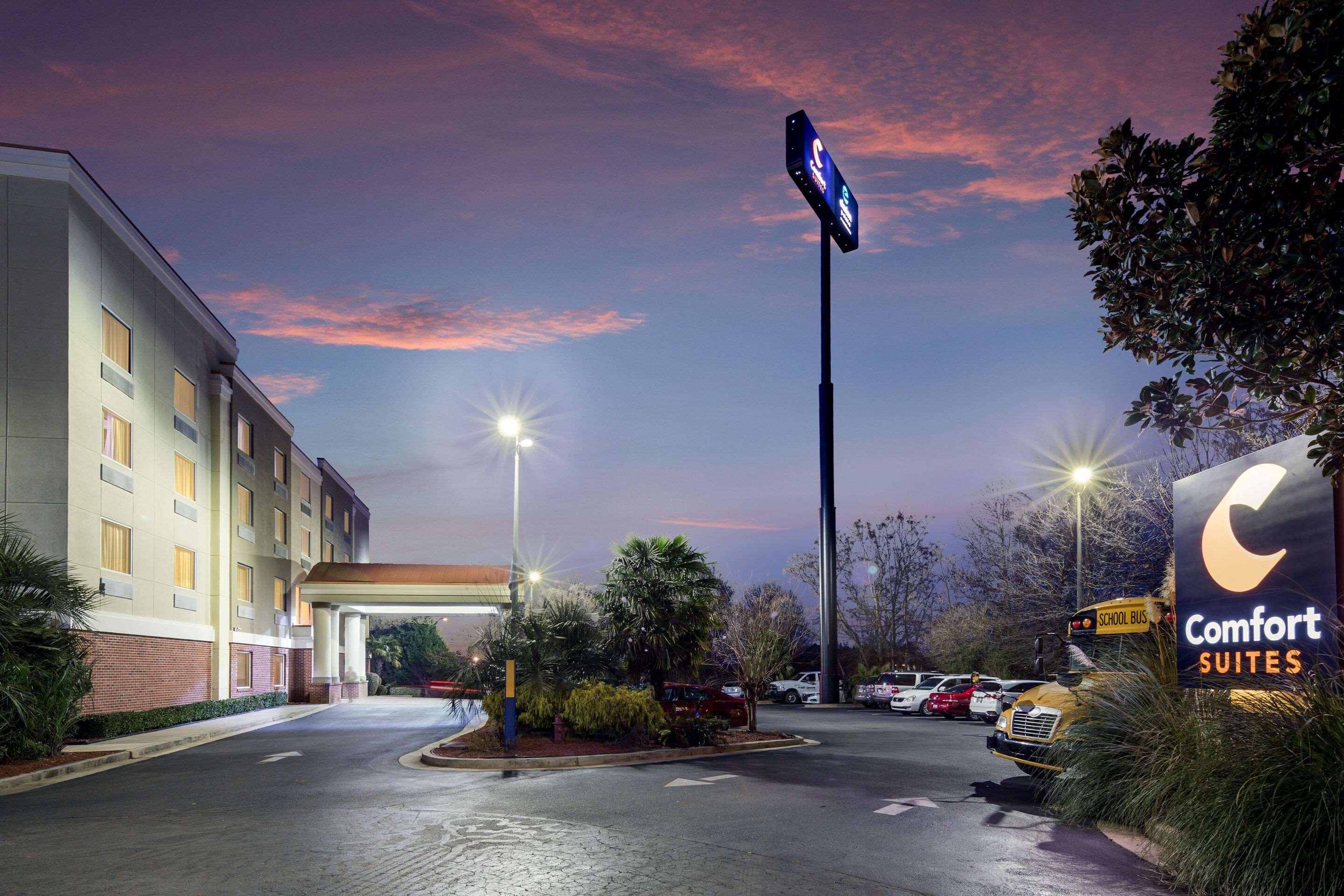Comfort Suites Forsyth Near I-75 Екстериор снимка